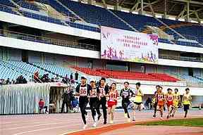 2024亚军后2025夺金，荷兰U23女篮完成怎样的提升