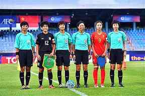 2025U16欧洲杯塞尔维亚夺冠，后卫与内线怎样共享创造力？